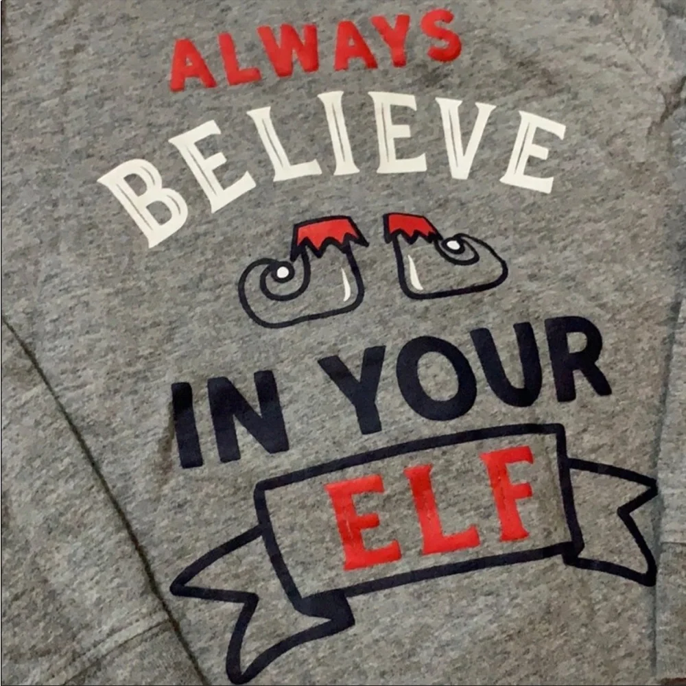 5 for $25🎈Christmas pjs and top
